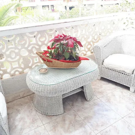 Apartman Playa Honda Fausi