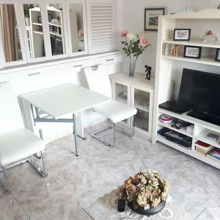 Apartman Playa Honda Fausi *
